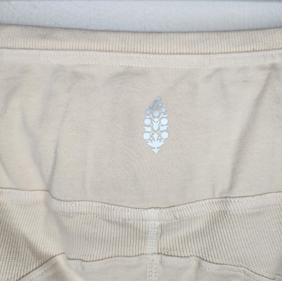 Free people hot shot leggings size small - Picture 3 of 4